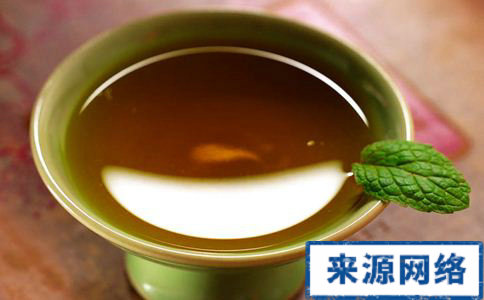 喝什麼涼茶好 涼茶對胃好嗎 喝涼茶的作用