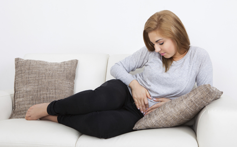 急性胃炎有什麼症狀 急性胃炎怎麼急救 急性胃炎如何急救