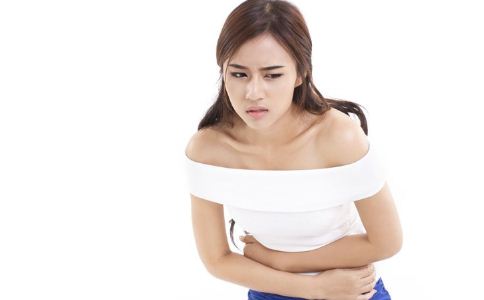 胃潰瘍有哪些常見症狀 患胃病有哪些症狀 如何判斷是否患了胃病
