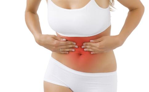 哪些原因引發胃潰瘍 胃潰瘍的症狀有哪些 胃潰瘍怎麼形成的